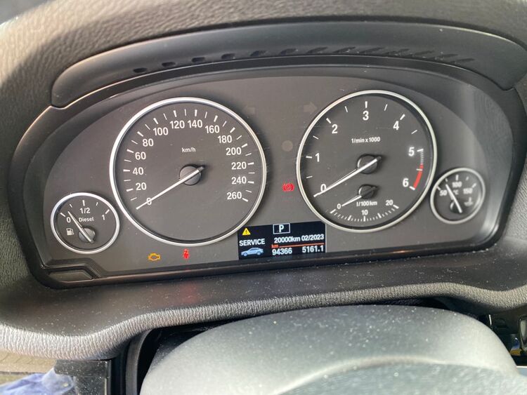 BMW X4 xDrive20d foto 12